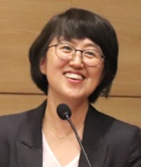 김영애  사진